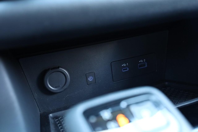 Nissan Pathfinder Vehicle Image 19