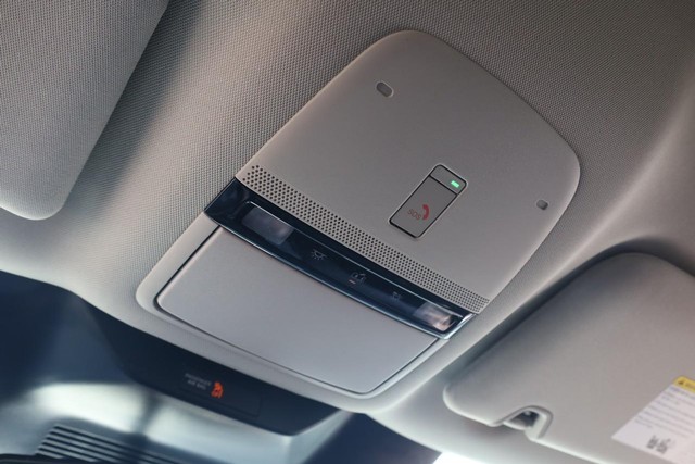 Nissan Murano Vehicle Image 17