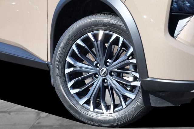 Nissan Rogue Vehicle Image 03