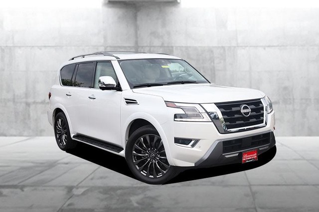 Nissan Armada Vehicle Full-screen Gallery Image 2