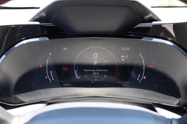Lexus NX Vehicle Full-screen Gallery Image 11