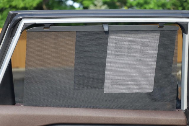 Nissan Rogue Vehicle Full-screen Gallery Image 25