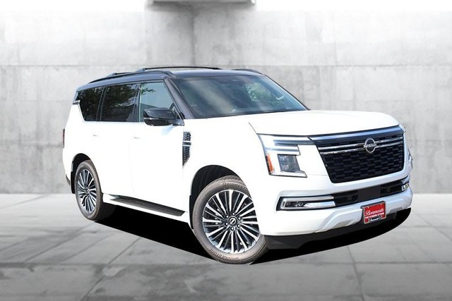 Nissan Armada Vehicle Full-screen Gallery Image 2