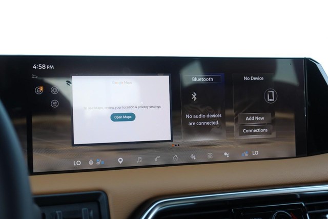 Nissan Armada Vehicle Full-screen Gallery Image 15