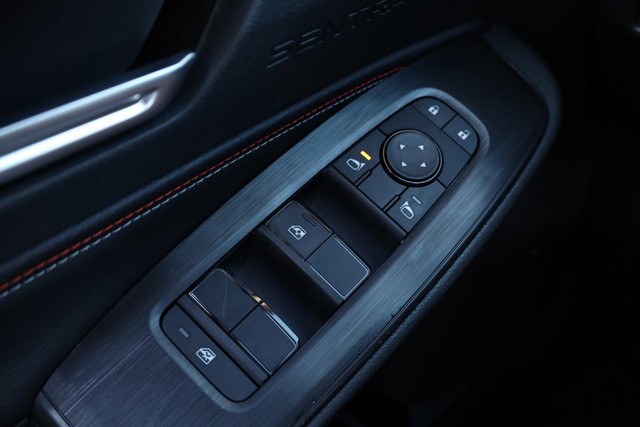 Nissan Sentra Vehicle Image 18
