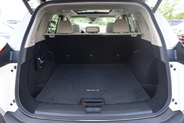 Nissan Rogue Vehicle Image 07