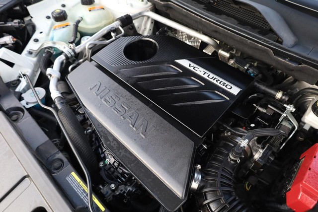 Nissan Rogue Vehicle Image 28