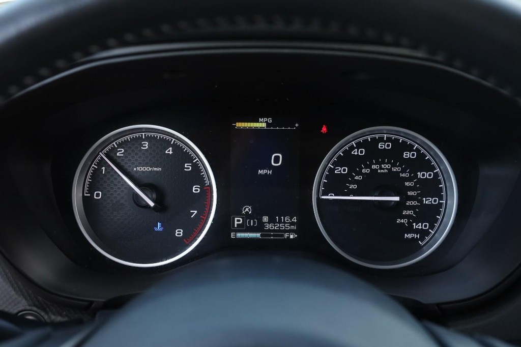 Subaru Forester Vehicle Full-screen Gallery Image 13