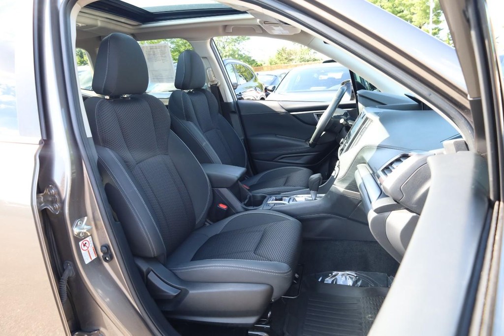 Subaru Forester Vehicle Full-screen Gallery Image 27