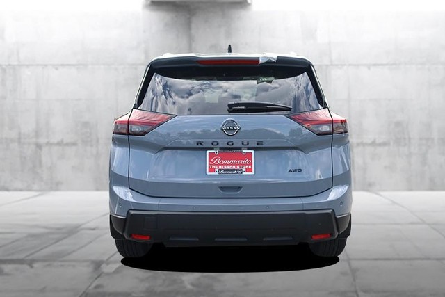 Nissan Rogue Vehicle Image 06