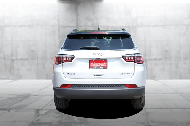 Jeep Compass Vehicle Image 06