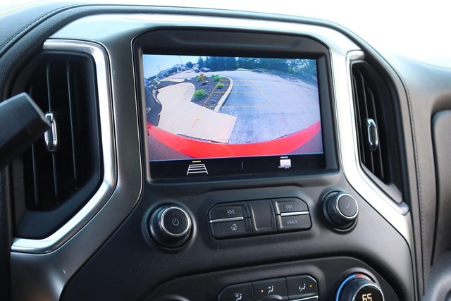 Chevrolet Silverado 1500 Vehicle Full-screen Gallery Image 11