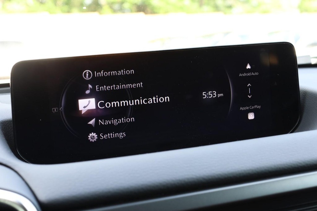 Mazda CX-50 Hybrid Vehicle Full-screen Gallery Image 13
