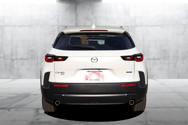 Mazda CX-50 Hybrid Vehicle Image 06