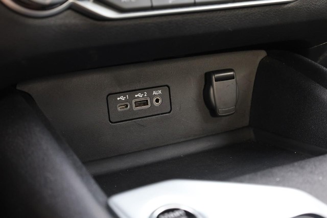 2025 Nissan Altima SV - Photo 14