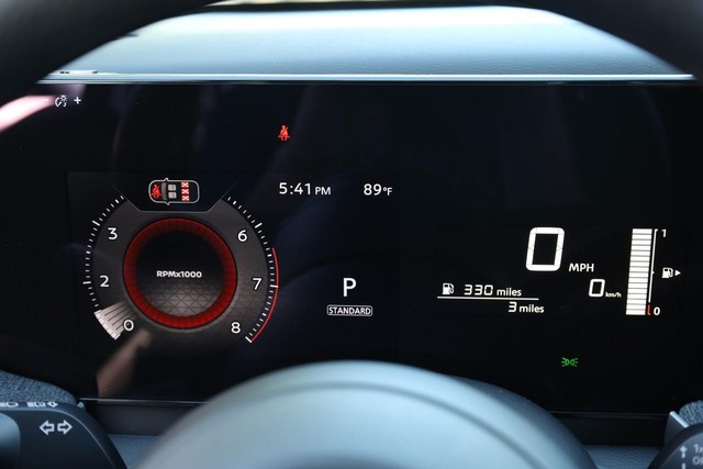 Nissan Kicks Vehicle Image 10