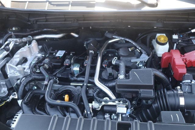 Nissan Kicks Vehicle Image 24