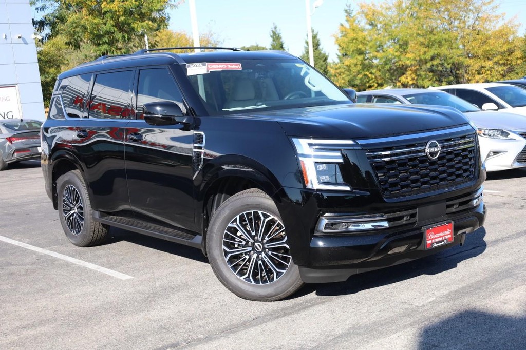 Nissan Armada Vehicle Image 02