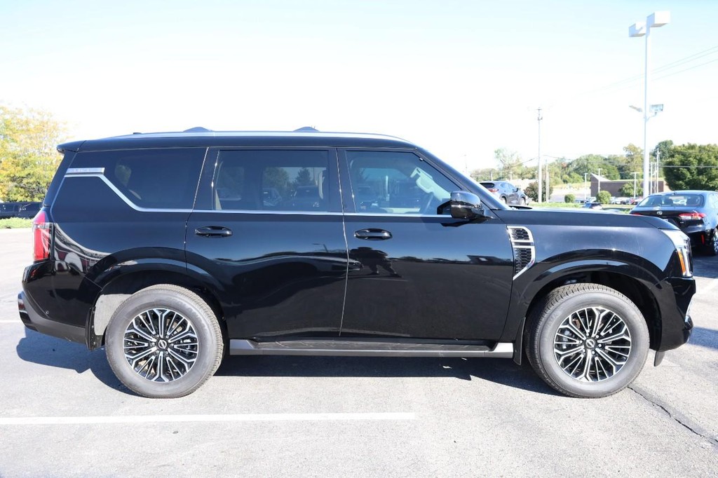 Nissan Armada Vehicle Image 05