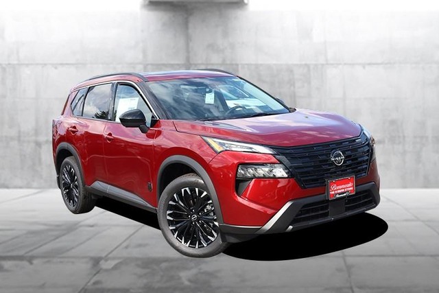Nissan Rogue Vehicle Full-screen Gallery Image 2