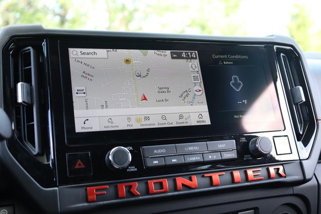 Nissan Frontier Vehicle Image 12