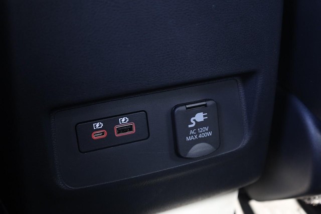 Nissan Frontier Vehicle Image 24