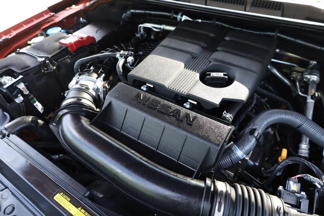 Nissan Frontier Vehicle Image 28