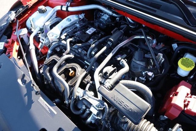 Nissan Sentra Vehicle Image 26