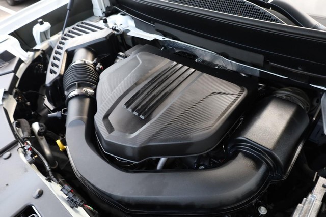 GMC Acadia Vehicle Full-screen Gallery Image 29