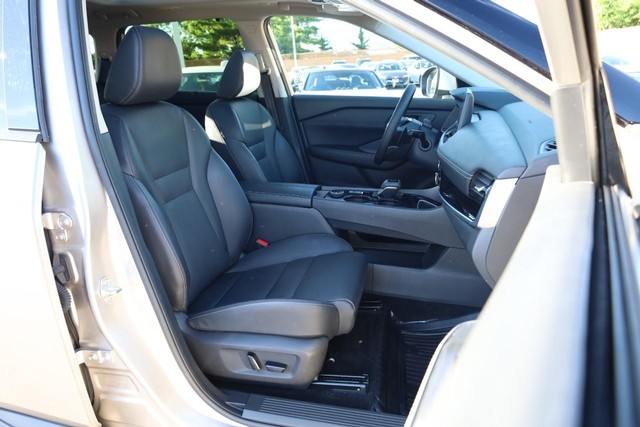 Nissan Rogue Vehicle Image 29