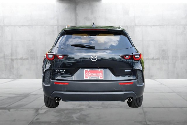 Mazda CX-50 Hybrid Vehicle Full-screen Gallery Image 4