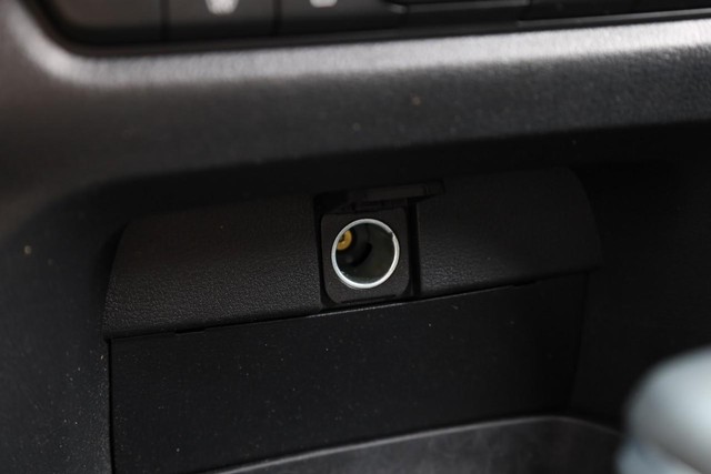 Mazda CX-50 Hybrid Vehicle Full-screen Gallery Image 12