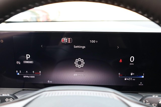 Nissan Sentra Vehicle Image 10