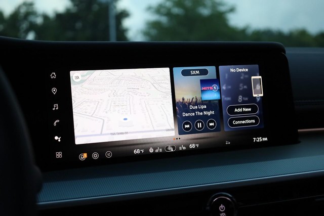 Nissan Murano Vehicle Image 15
