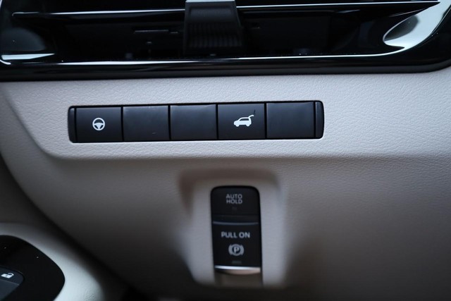 Nissan Murano Vehicle Image 23