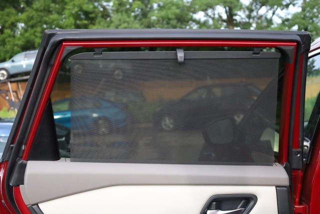 Nissan Rogue Vehicle Image 25