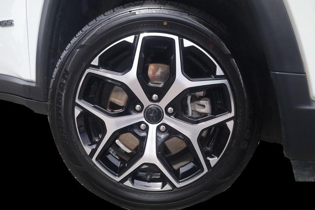 Jeep Compass Vehicle Image 03