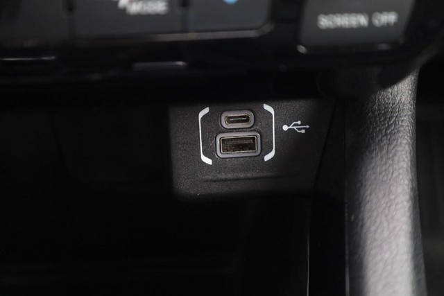 Jeep Compass Vehicle Image 17