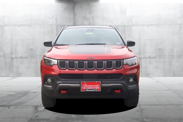 Jeep Compass Vehicle Image 04