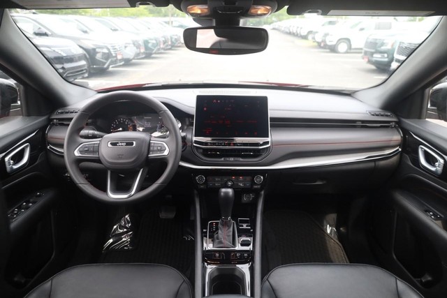 Jeep Compass Vehicle Image 07