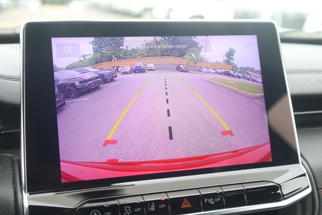 Jeep Compass Vehicle Image 15