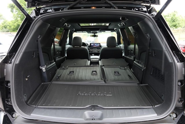 Nissan Pathfinder Vehicle Image 08
