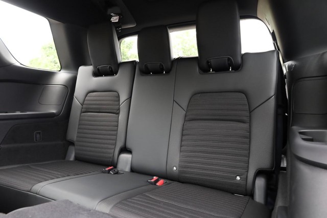 Nissan Pathfinder Vehicle Image 28