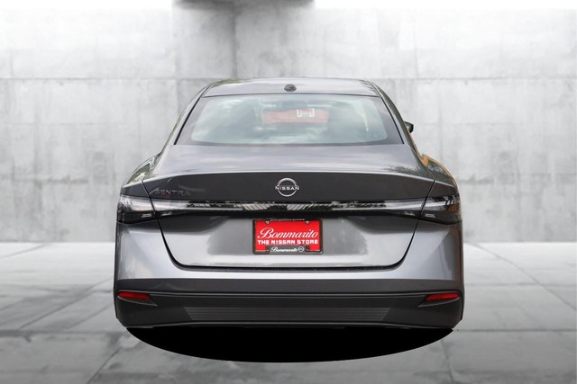 Nissan Sentra Vehicle Image 06