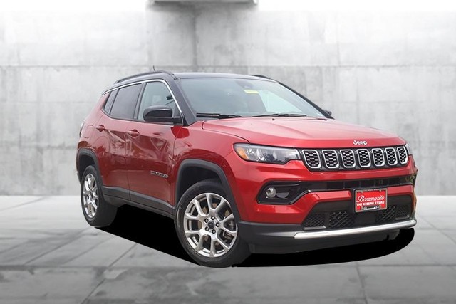 Jeep Compass Vehicle Image 02