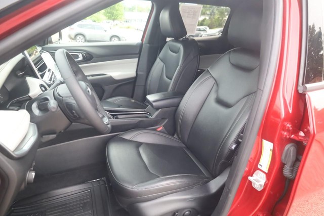 Jeep Compass Vehicle Image 19
