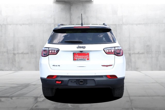Jeep Compass Vehicle Image 06