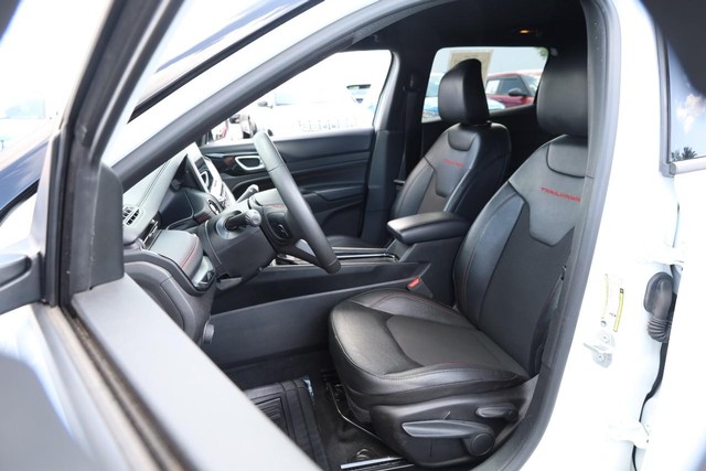 Jeep Compass Vehicle Image 08