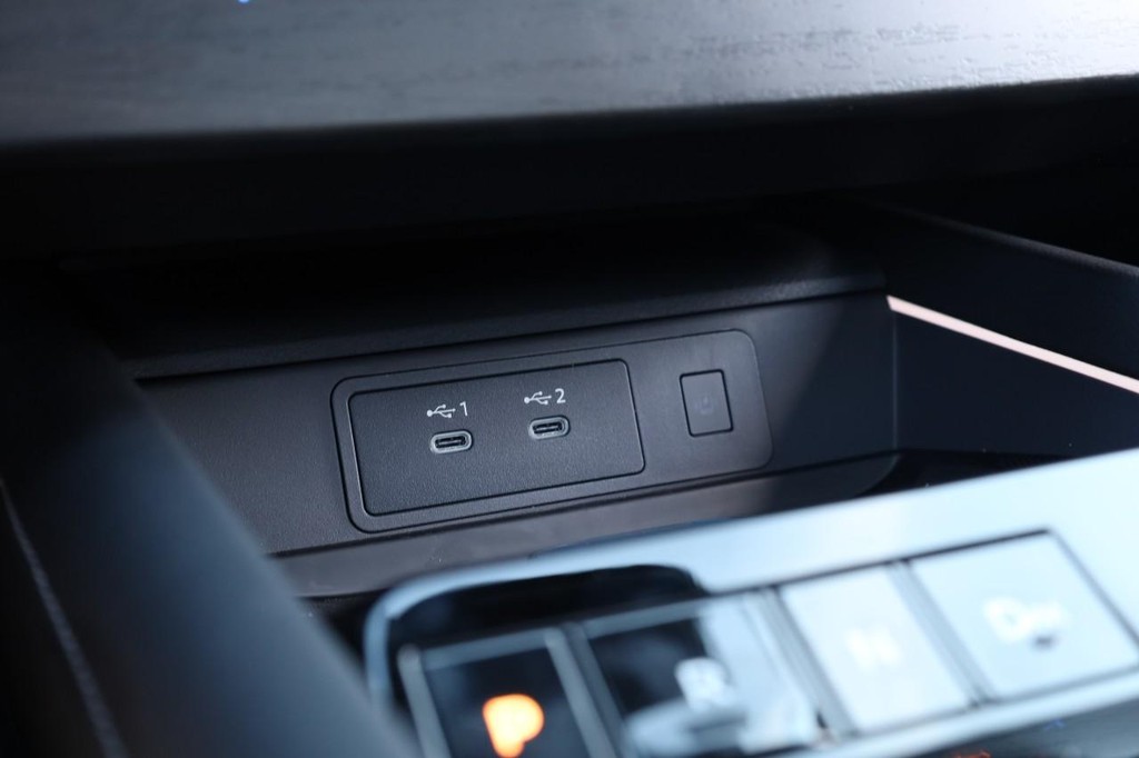 Nissan Murano Vehicle Image 19