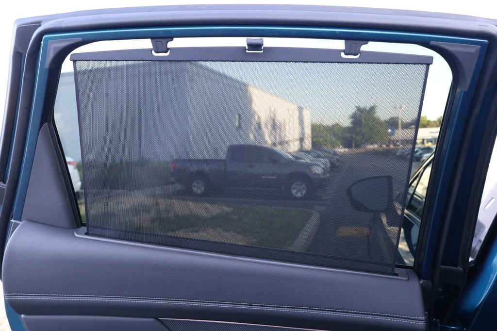 Nissan Murano Vehicle Image 27